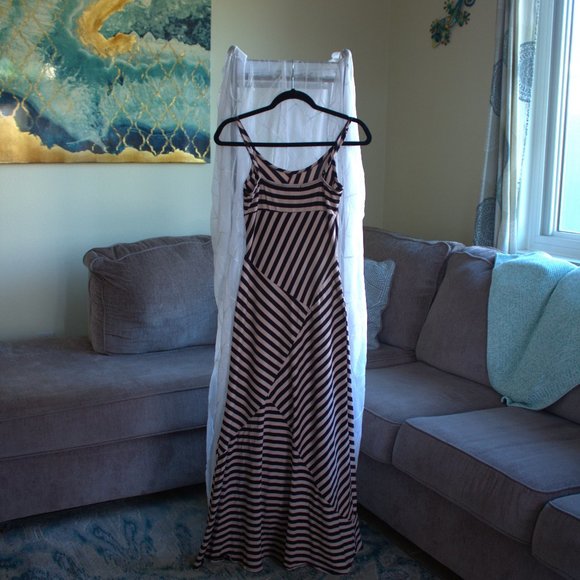 Bundle⚡️2/$25 Monteau Maxi Dress W/ Adjustable Straps - Picture 6 of 9